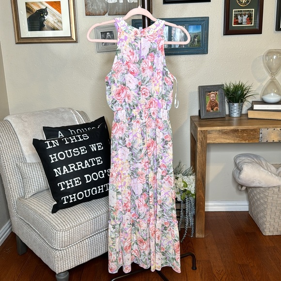 Stella & Julie | Macy’s | Tiered Pastel Floral Sleeveless Maxi Dress Size 4 - Picture 3 of 14